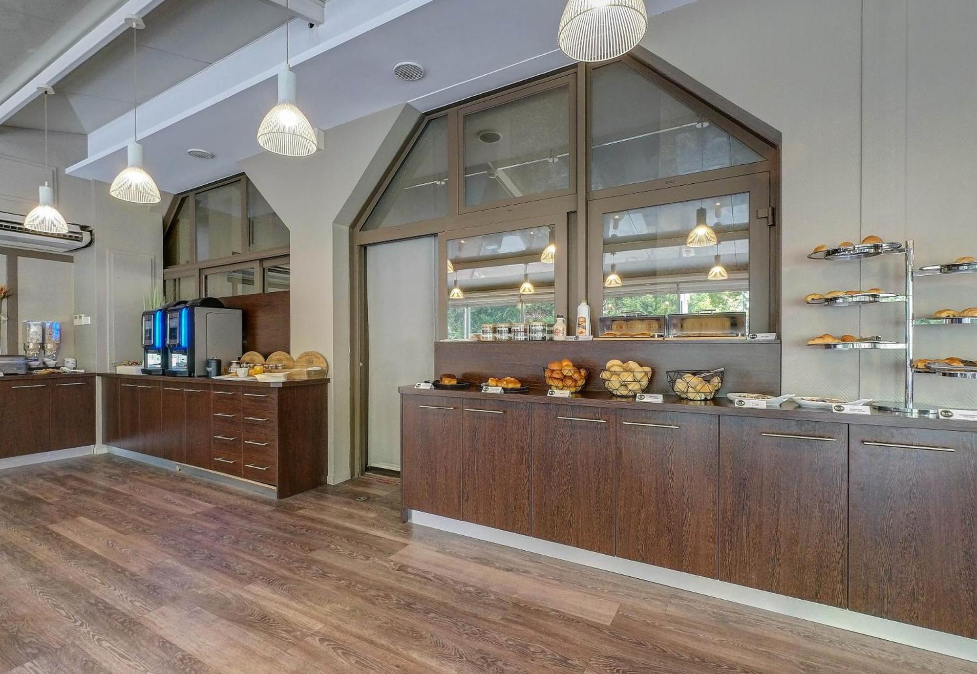 The Originals Boutique, Restaurant Arianis, Sochaux-montbéliard Hotel
